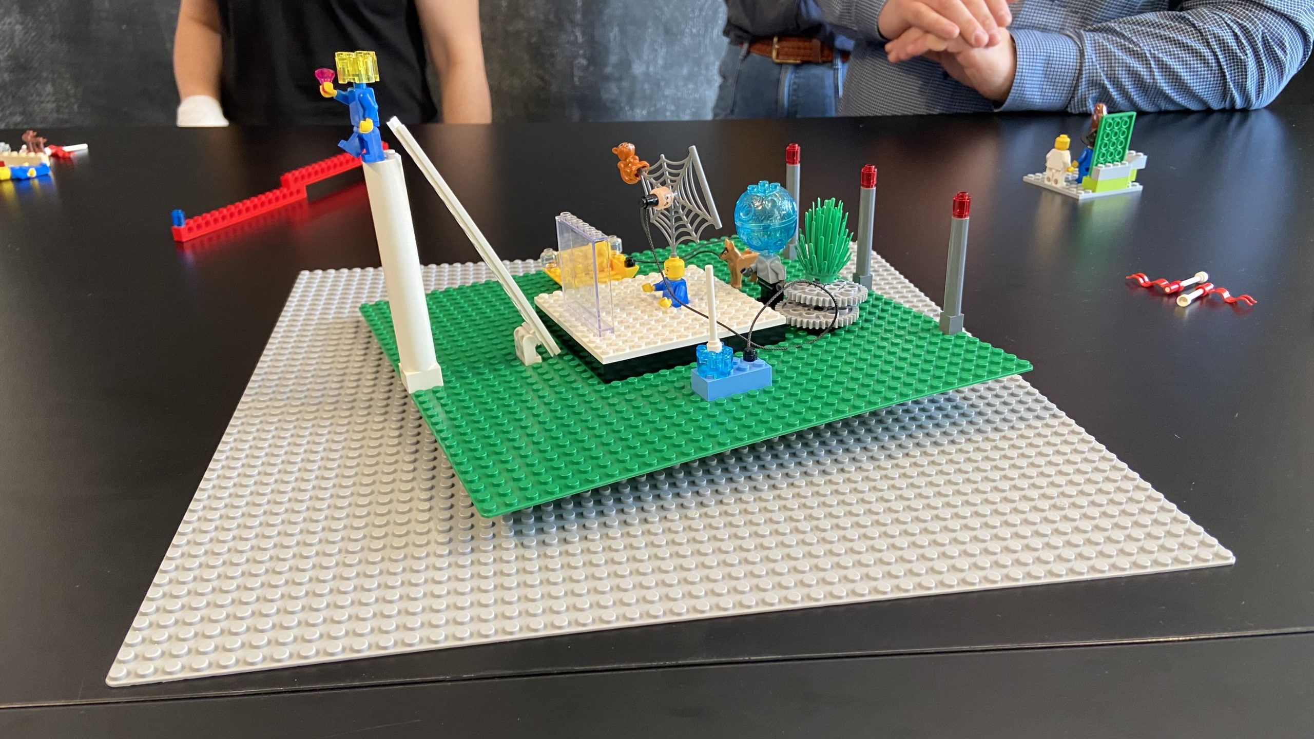 Read more about the article LEGO® SERIOUS PLAY®-Methode: Mehr als Spielerei
